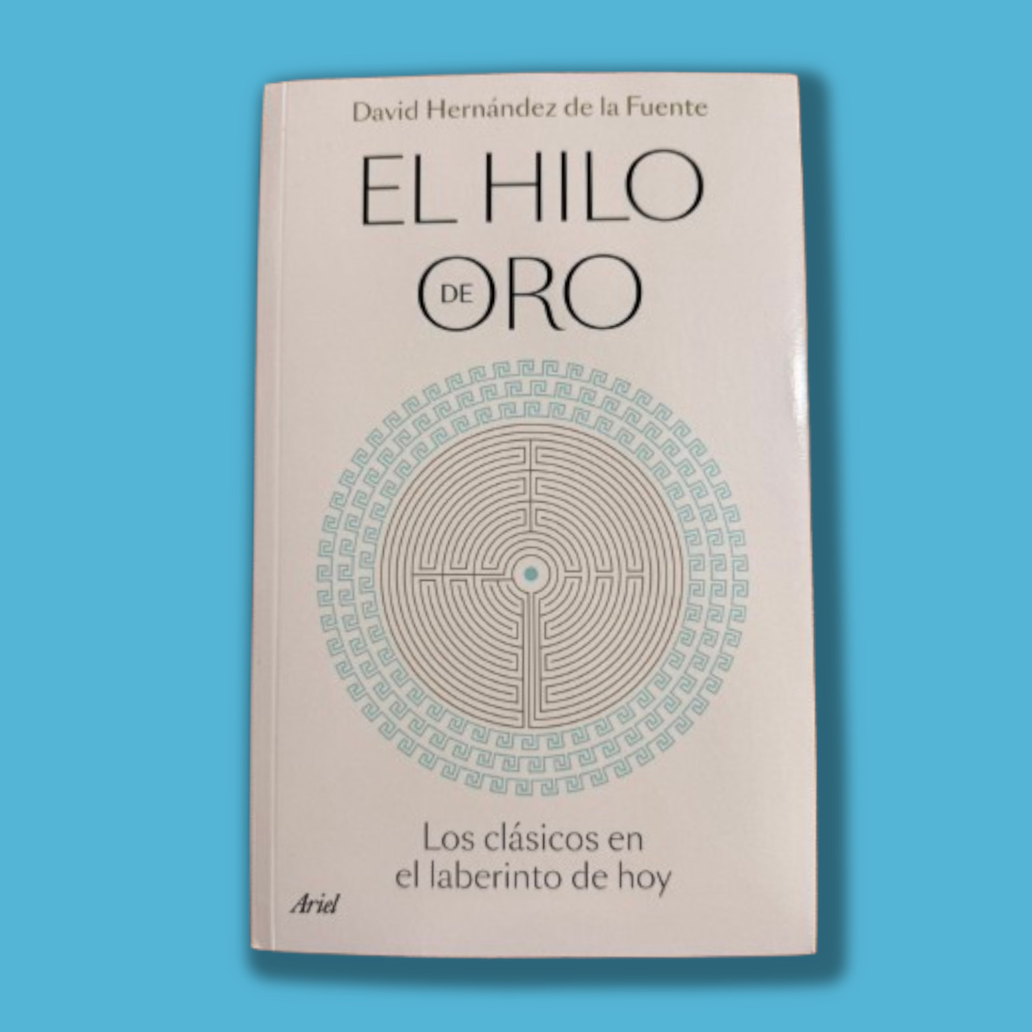 gran-outlet-de-libros-el-hilo-de-oro
